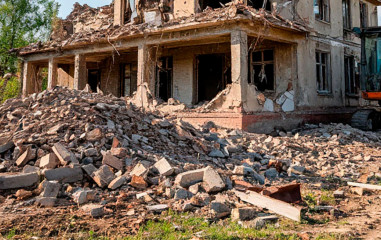 Снос самостроя как избежать сноса и защитить недвижимость через суд